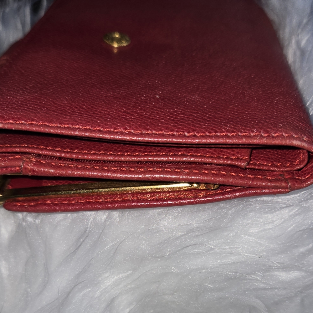 Yves Saint Laurent Burgundy Leather Wallet - Picture 15 of 16